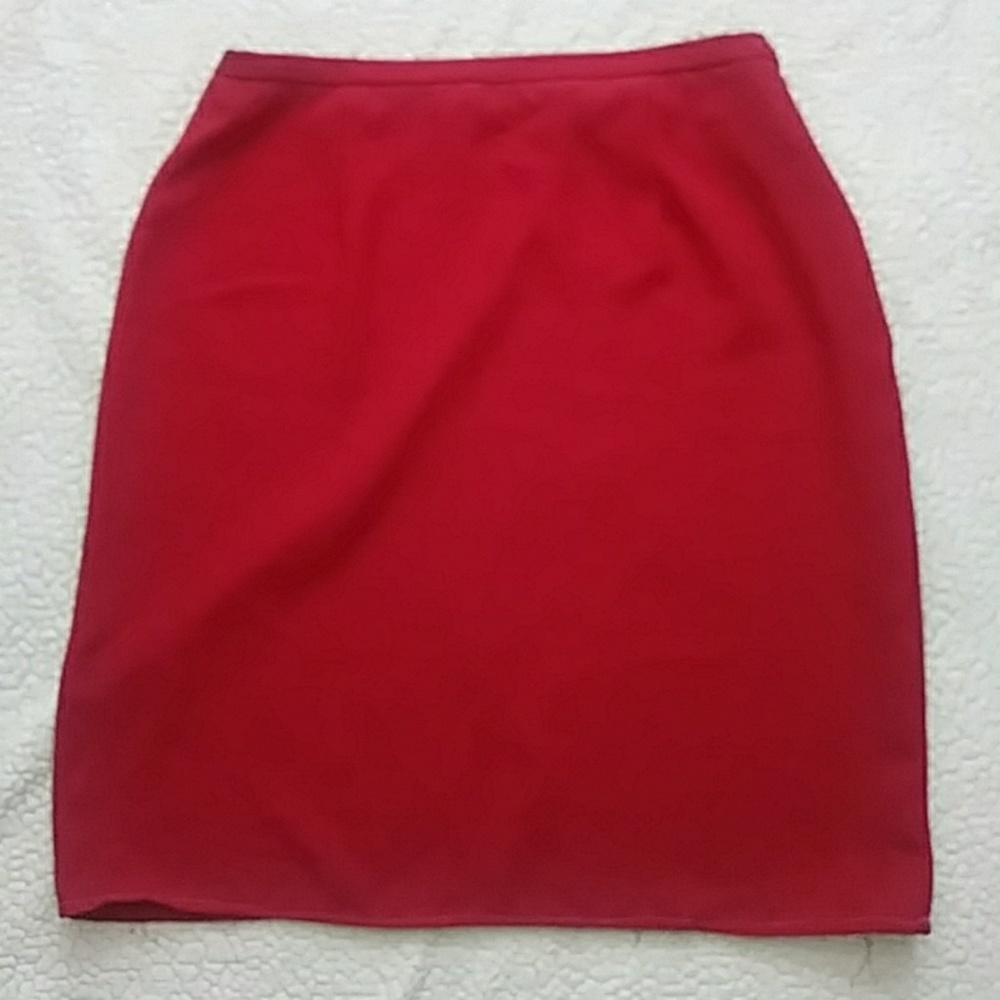 Pencil skirt